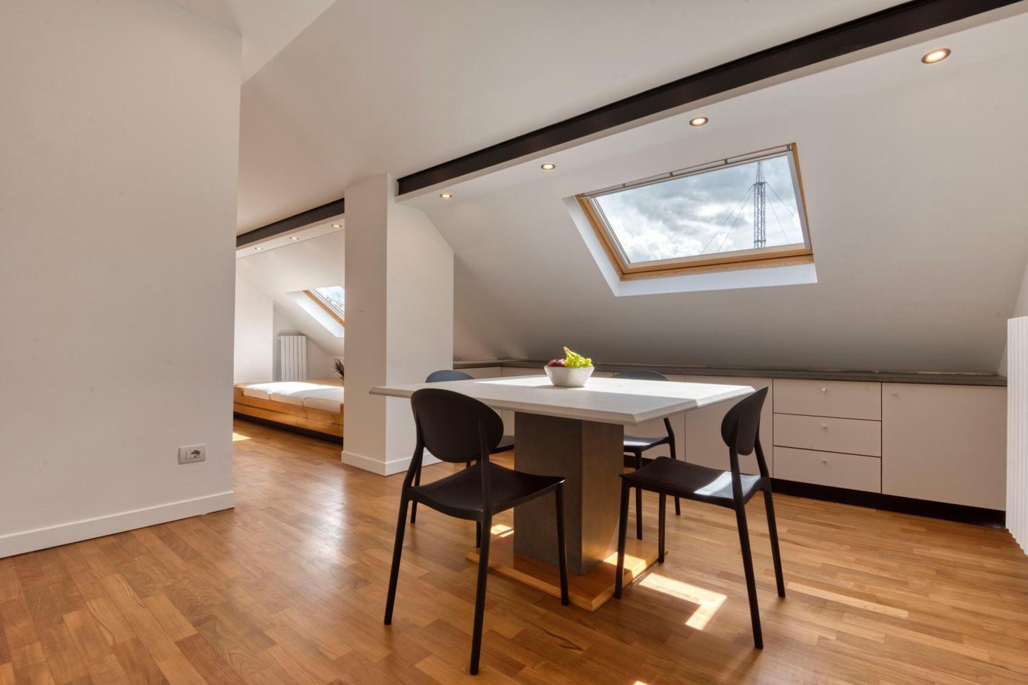 Milan Royal Suites -Montenapoleone- ภายนอก รูปภาพ