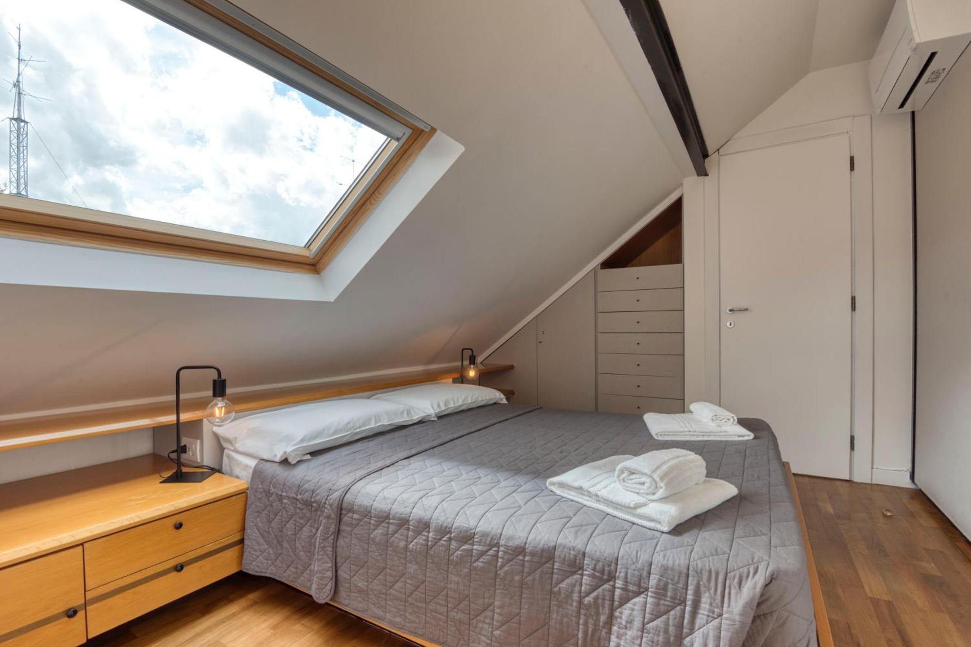 Milan Royal Suites -Montenapoleone- ภายนอก รูปภาพ