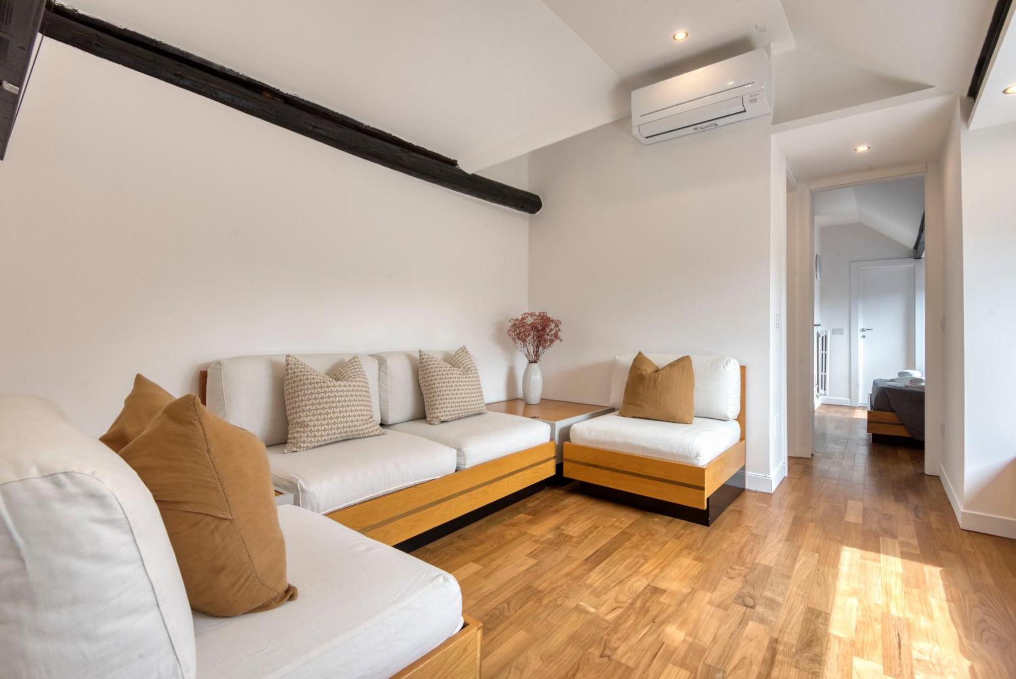 Milan Royal Suites -Montenapoleone- ภายนอก รูปภาพ