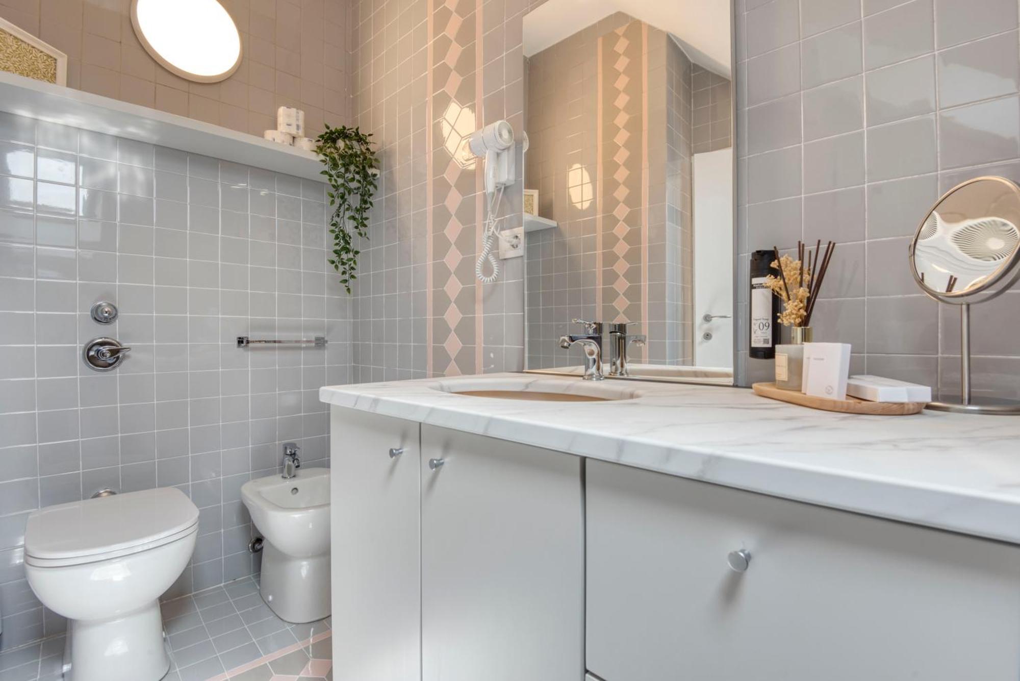 Milan Royal Suites -Montenapoleone- ภายนอก รูปภาพ
